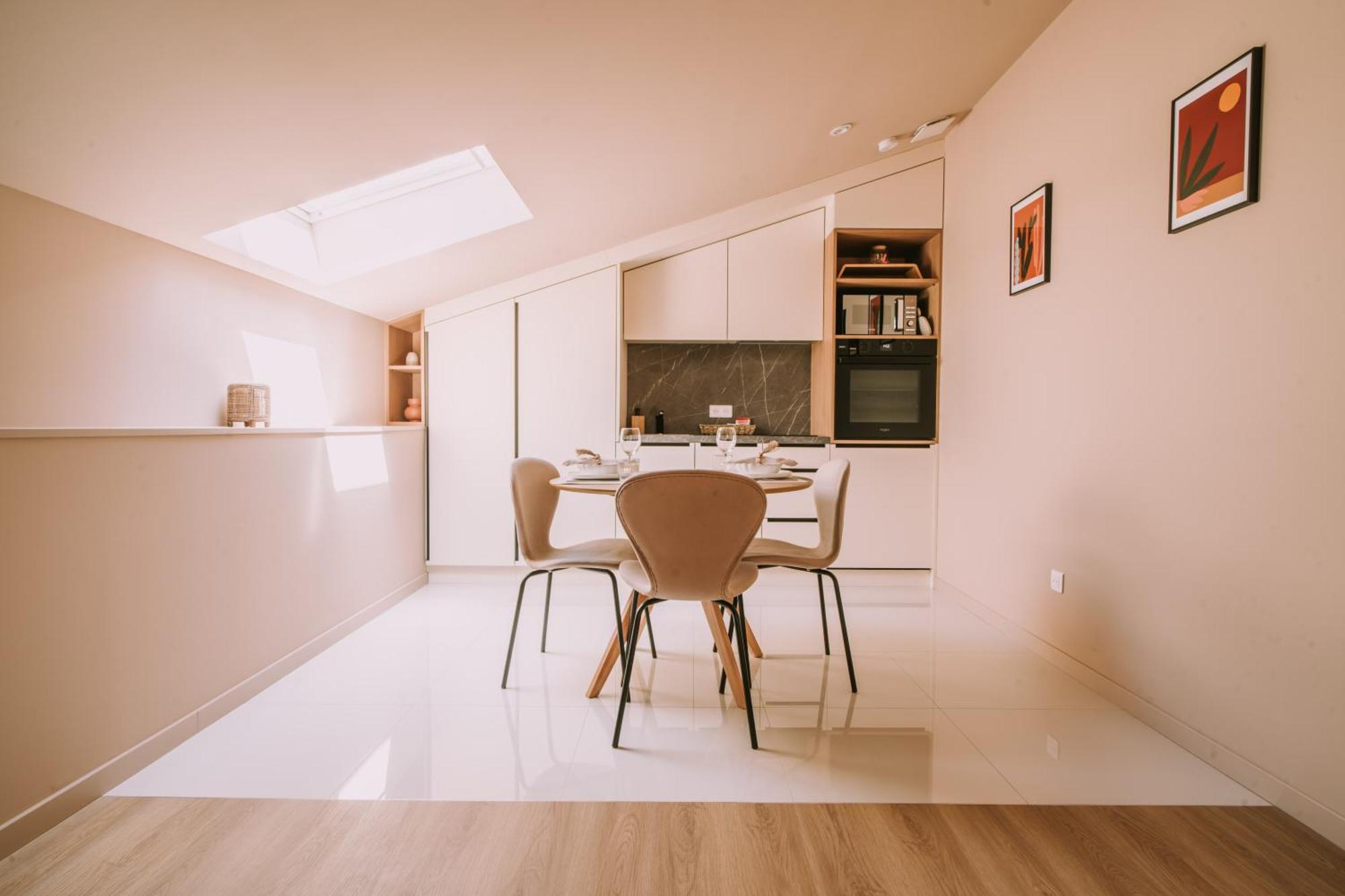 Quietude-Loft Neuf-Clim & Parking Appartement Roquefort-la-Bédoule Buitenkant foto